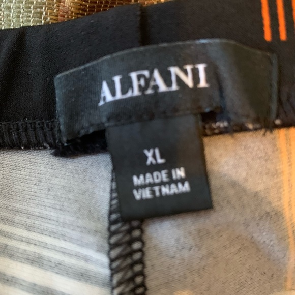 SOLD Alfani ladies palazzo pants - Picture 5 of 6